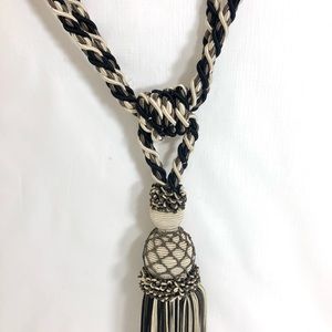 Pre-owned Multi-colored Curtain Tassel Tieback